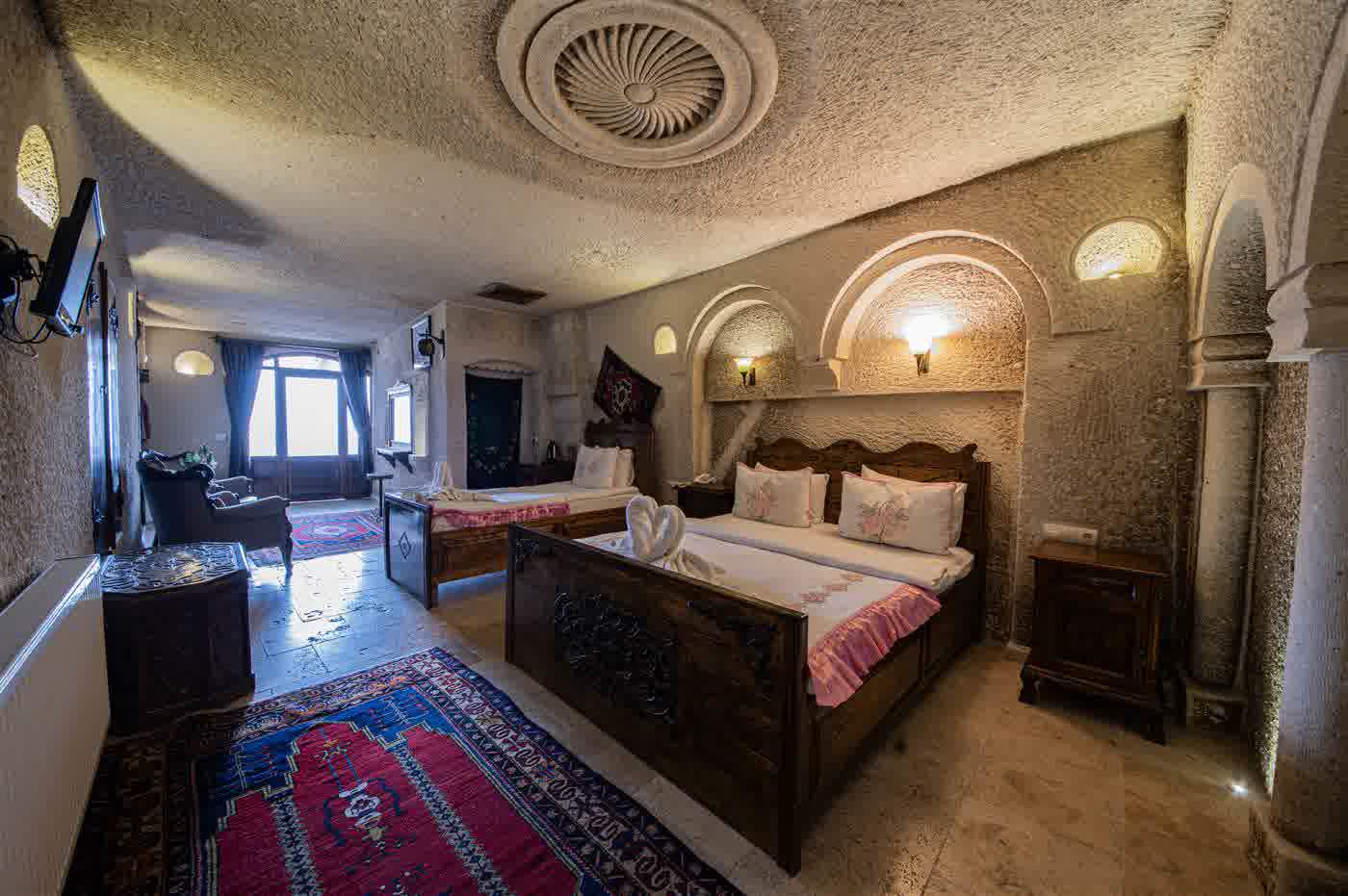 Deluxe Cave Suite detail