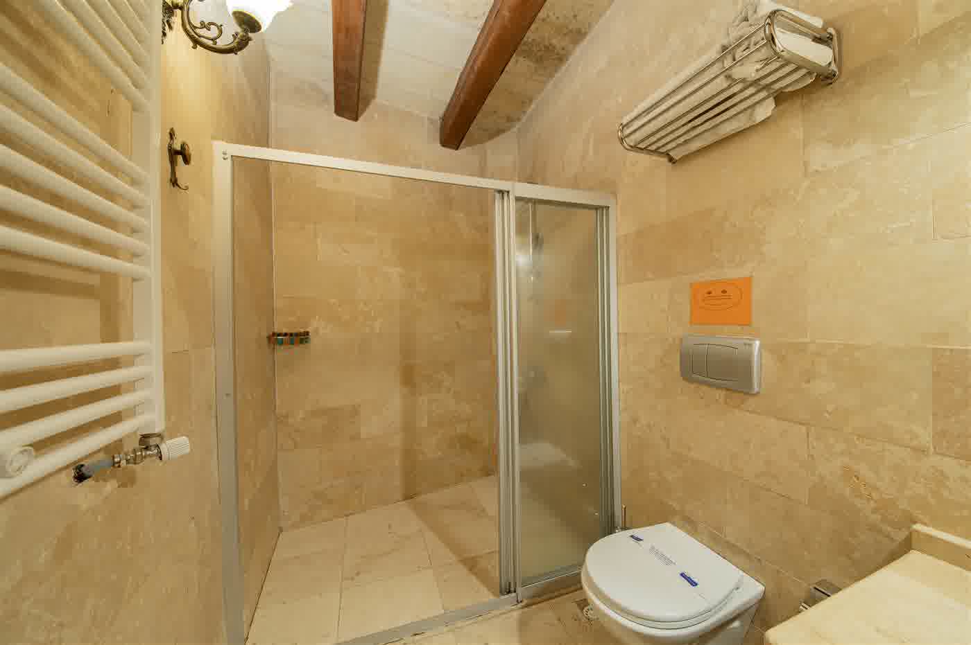 Superior Stone Quadruple Room detail