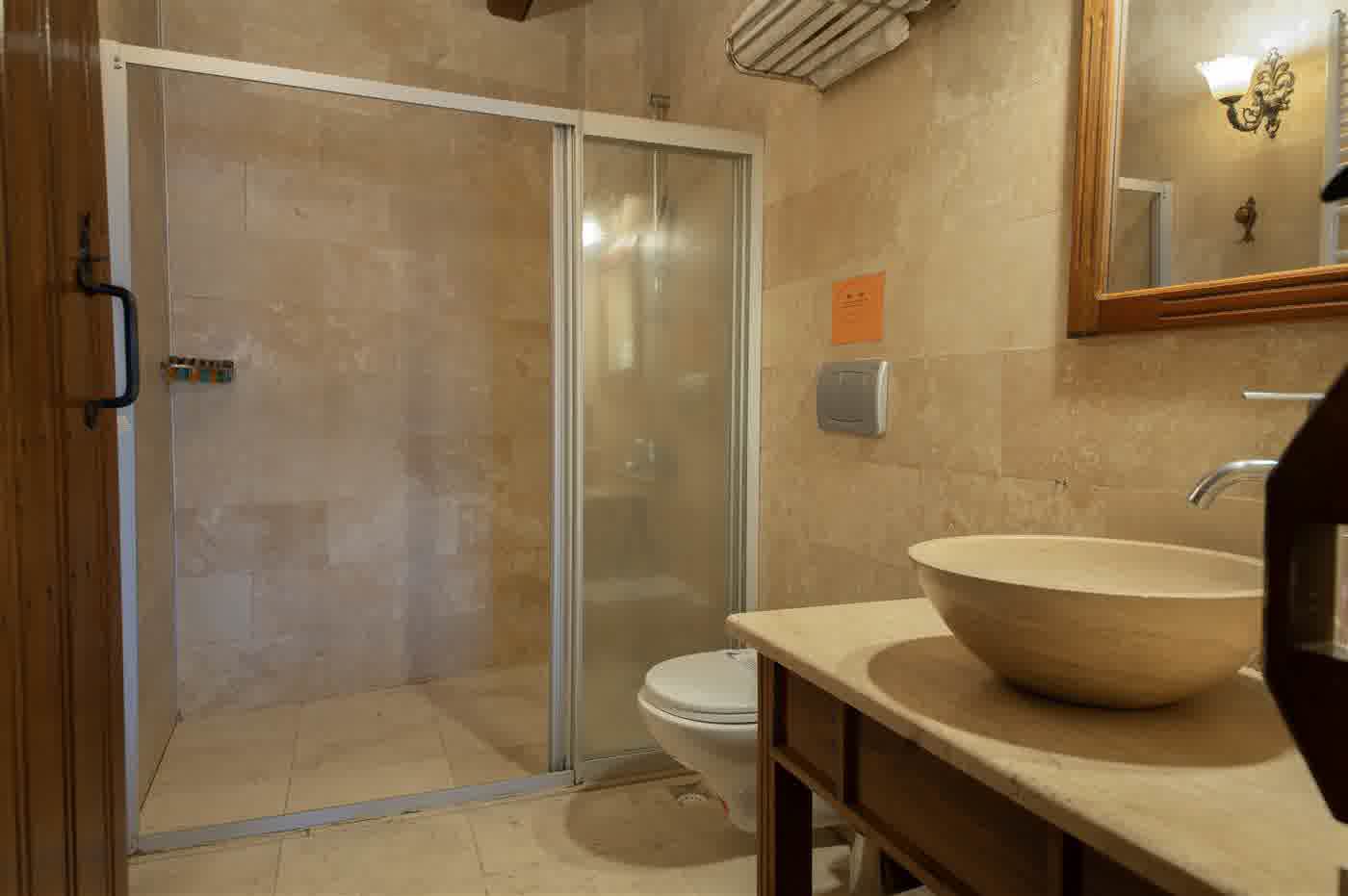 Superior Stone Quadruple Room detail