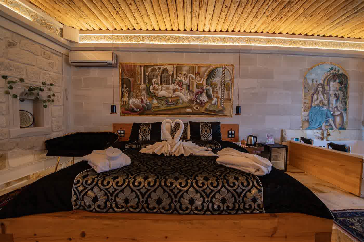 Luxury Suite detail